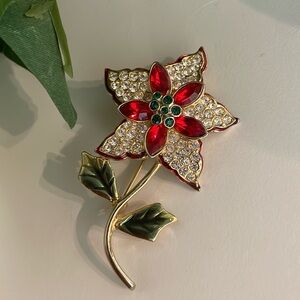 Vintage Monet Swarovski Crystal Poinsettia Flower Enameled Pin/Brooch!